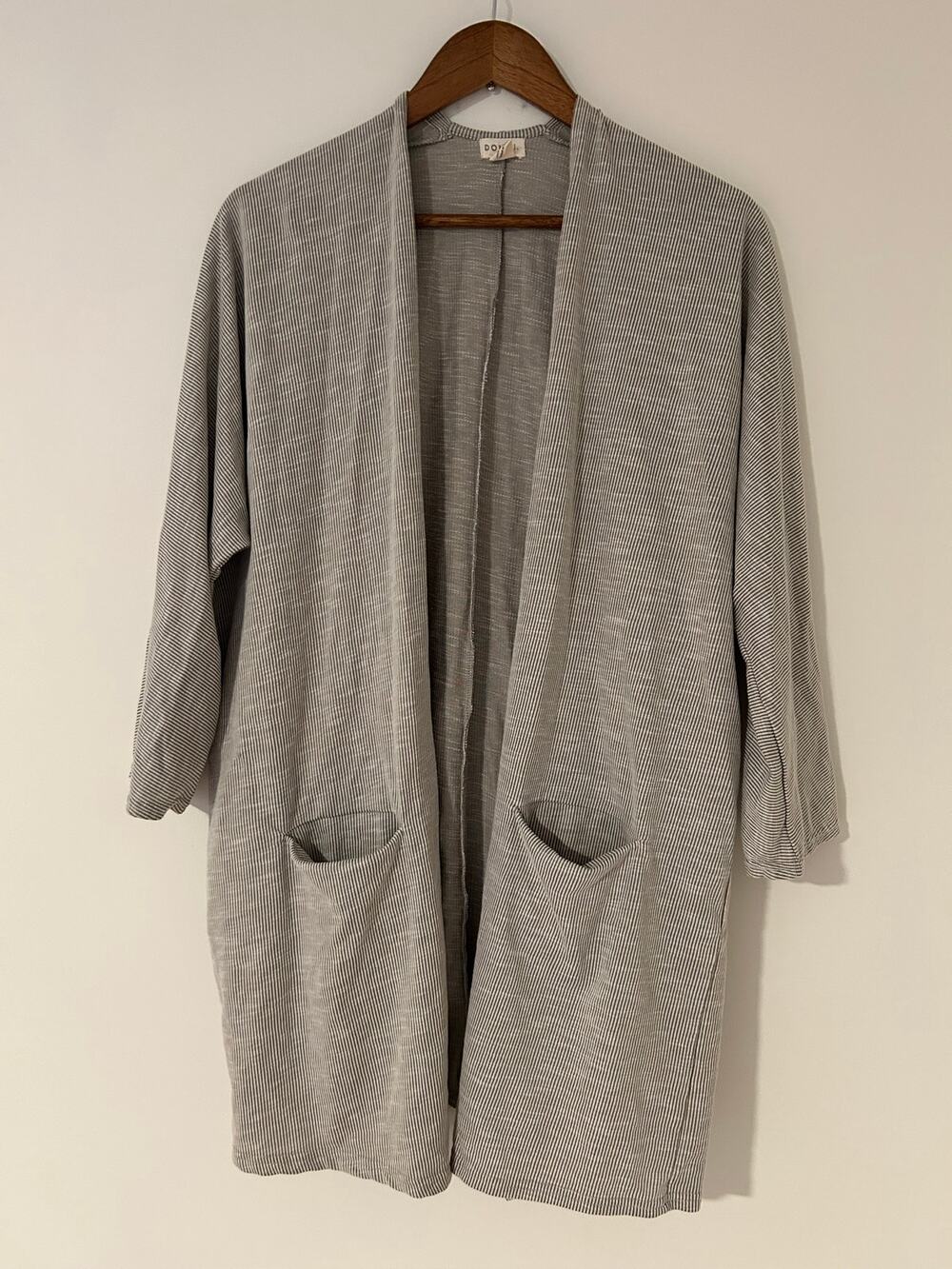 Donni Anthropologie Grey White Ribbed Sweater Cardigan Light Weight EUC OSFA